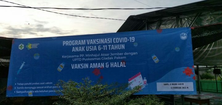 Vaksinasi anak di PP Minhajul Atsar