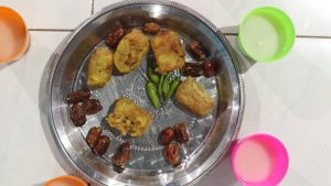 Tim iftar santri